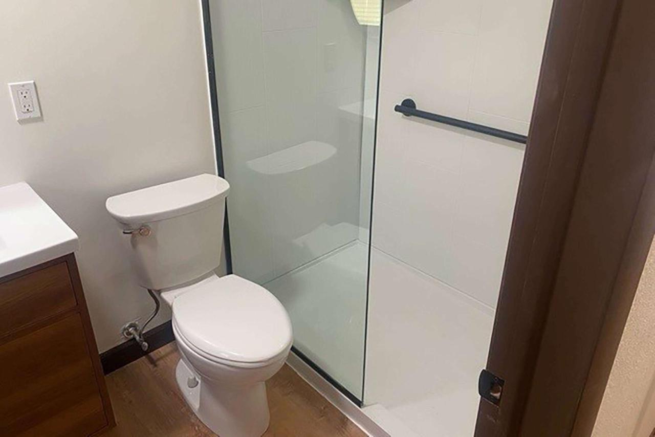 Travelodge By Wyndham Emlenton מראה חיצוני תמונה